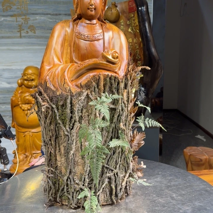 香樟木年***佛长28厘米高73厘米