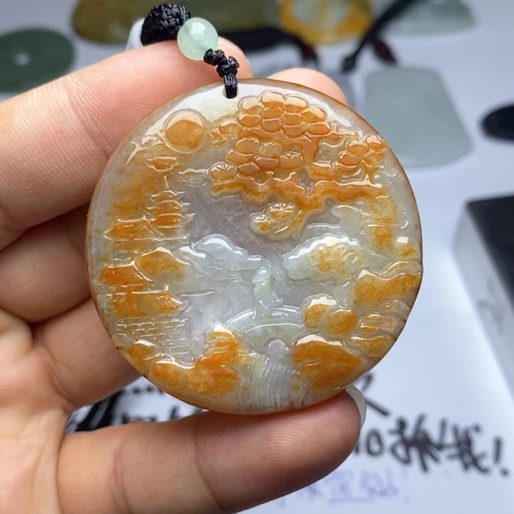翡翠未镶嵌颈饰翡翠