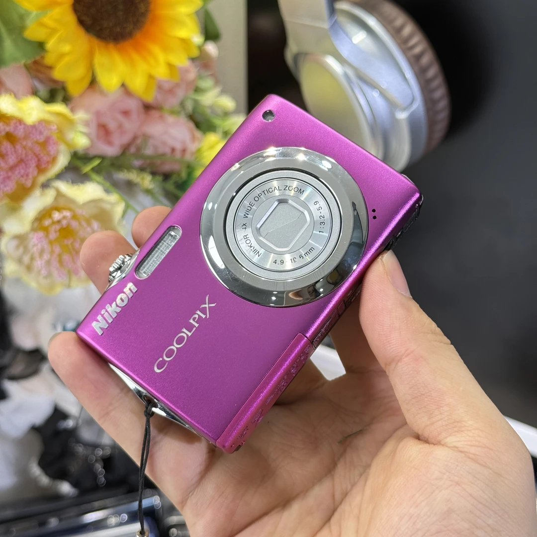 9新 Nikon/尼康 尼康s3000粉色冷白皮1200万像素滤镜多带配件