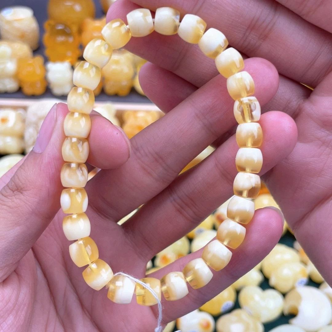 琥珀未镶嵌裸石蜜蜡