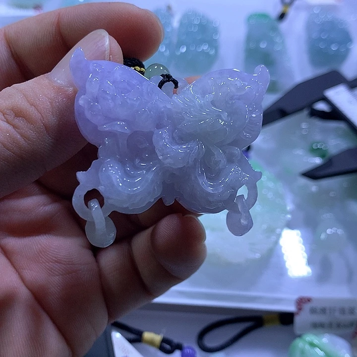 颈饰未镶嵌翡翠天然翡翠A货吊坠