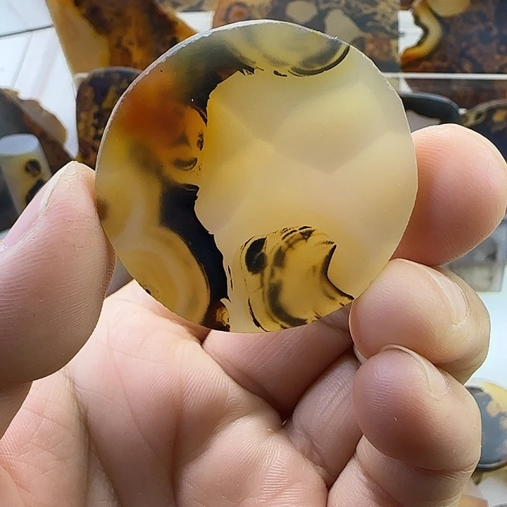 玛瑙/玉髓未镶嵌颈饰