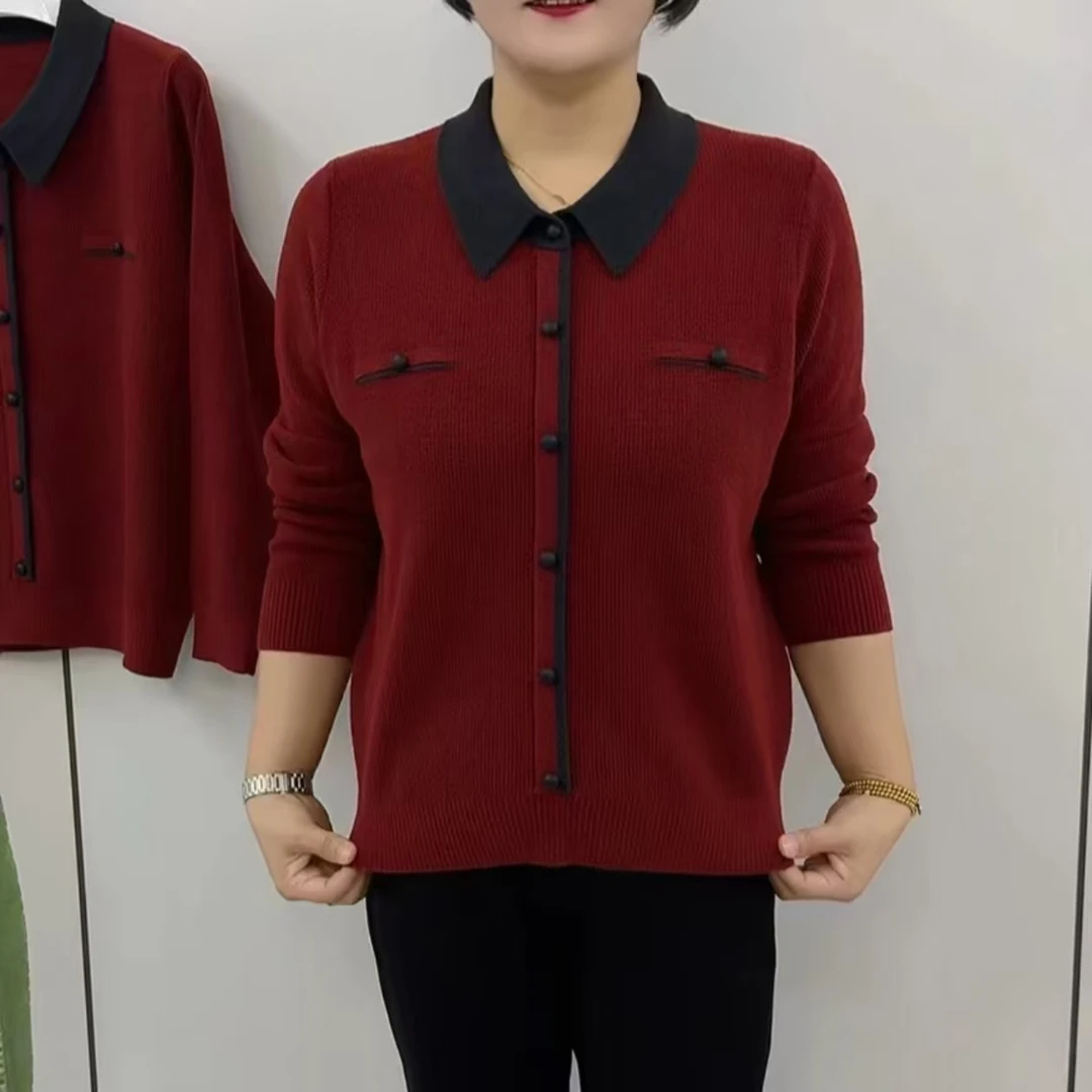 翻领排扣时尚洋气针织衫女2025春季新款气质洋气宽松显瘦妈妈毛衣