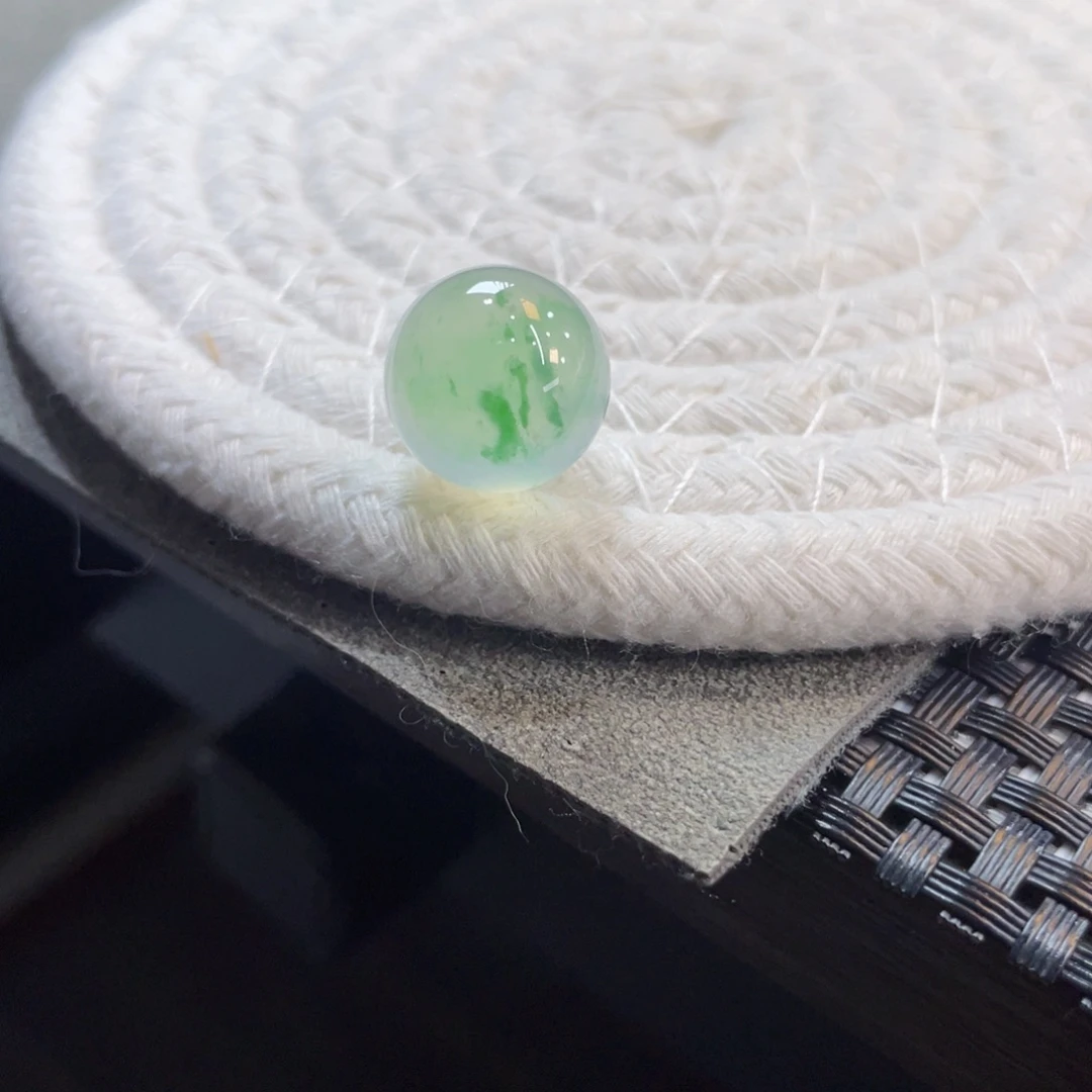 未镶嵌手链翡翠高冰飘绿花