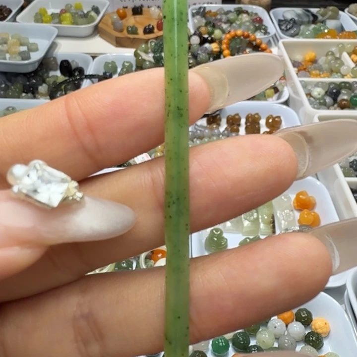 未镶嵌和田玉珠宝半成品