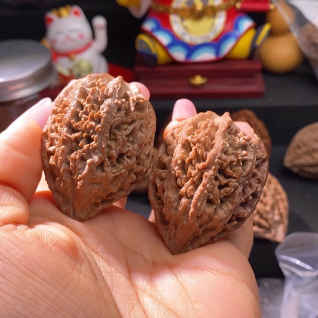 文玩核桃把件核桃45瑕疵反油