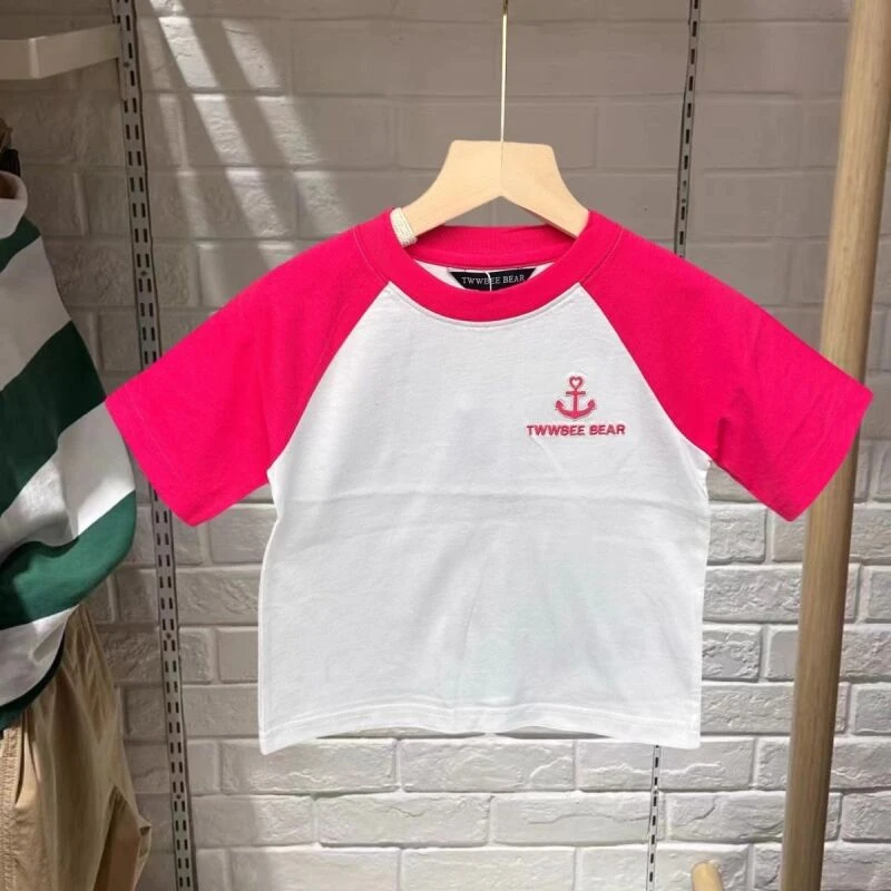 TW小熊玫红插肩水手刺绣T恤