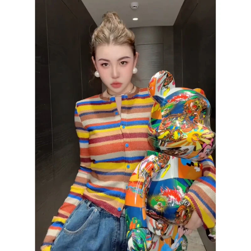 早秋穿搭炸街独特漂亮小衫高级感巨好看轻奢减龄洋气条纹针织衫女