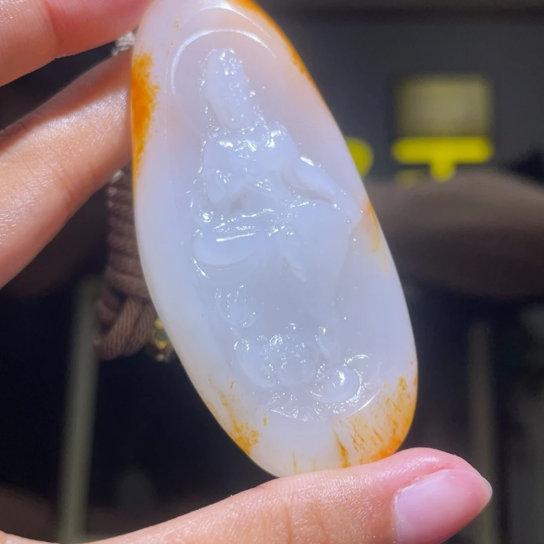 用***康颈饰未镶嵌和田玉