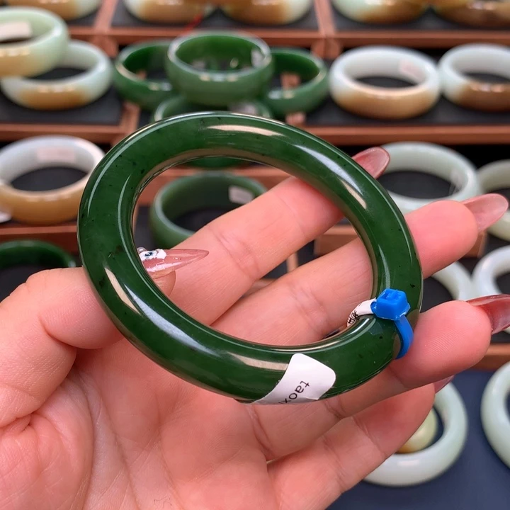 和田玉（碧玉）5657圈口未镶嵌