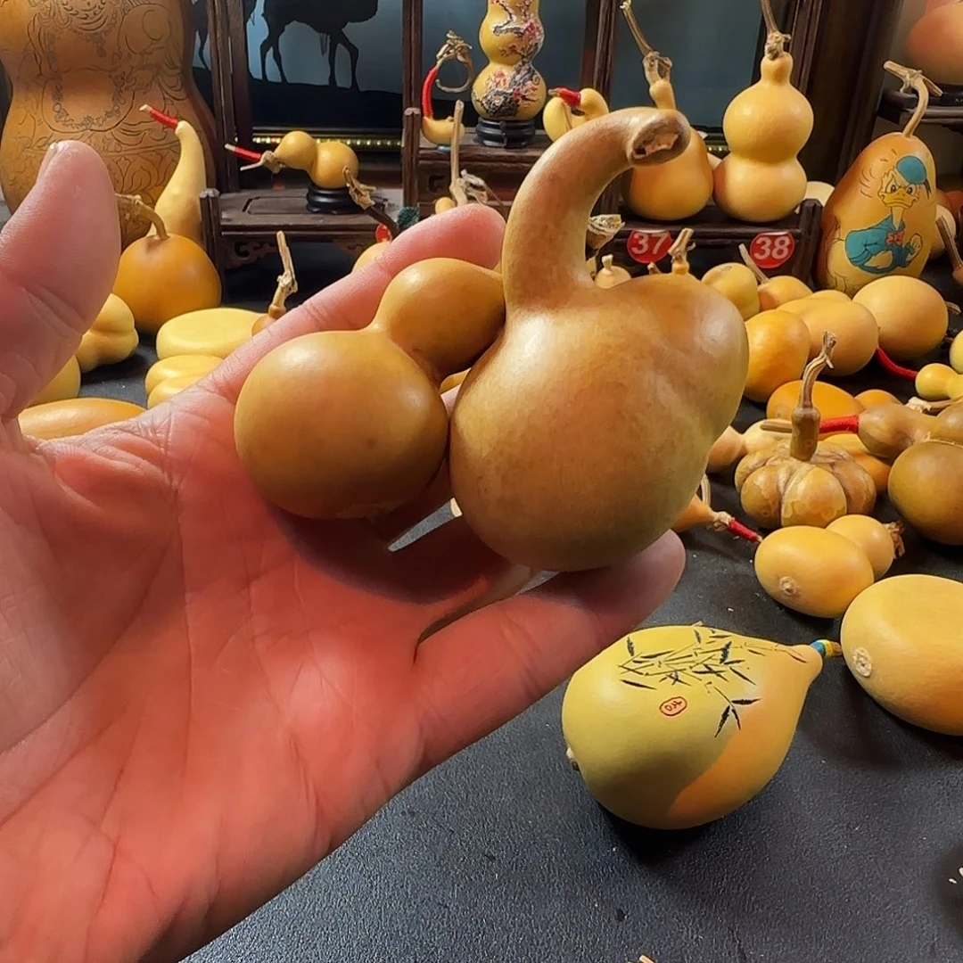 L***e葫芦文玩花皮链接