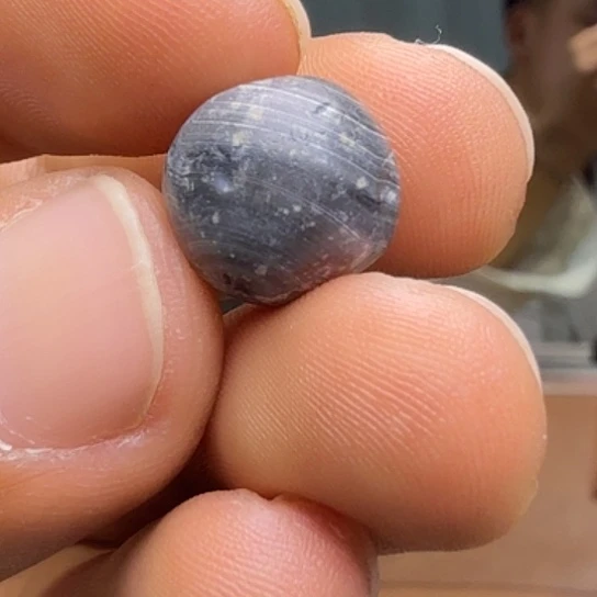 颈饰玻璃缠丝漂亮