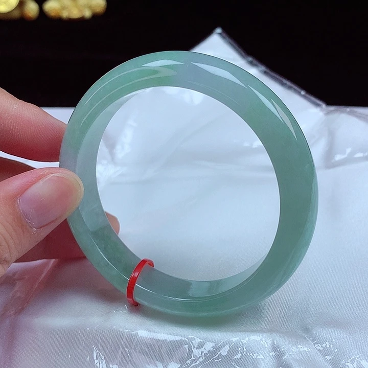 翡翠手镯未镶嵌56-57圈