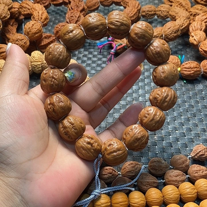 醉***辉文玩核桃手串树王