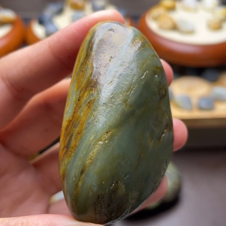 和田玉未镶嵌颈饰10