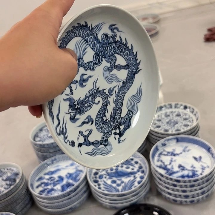 瓷片青花铠甲龙大胡乘景德镇