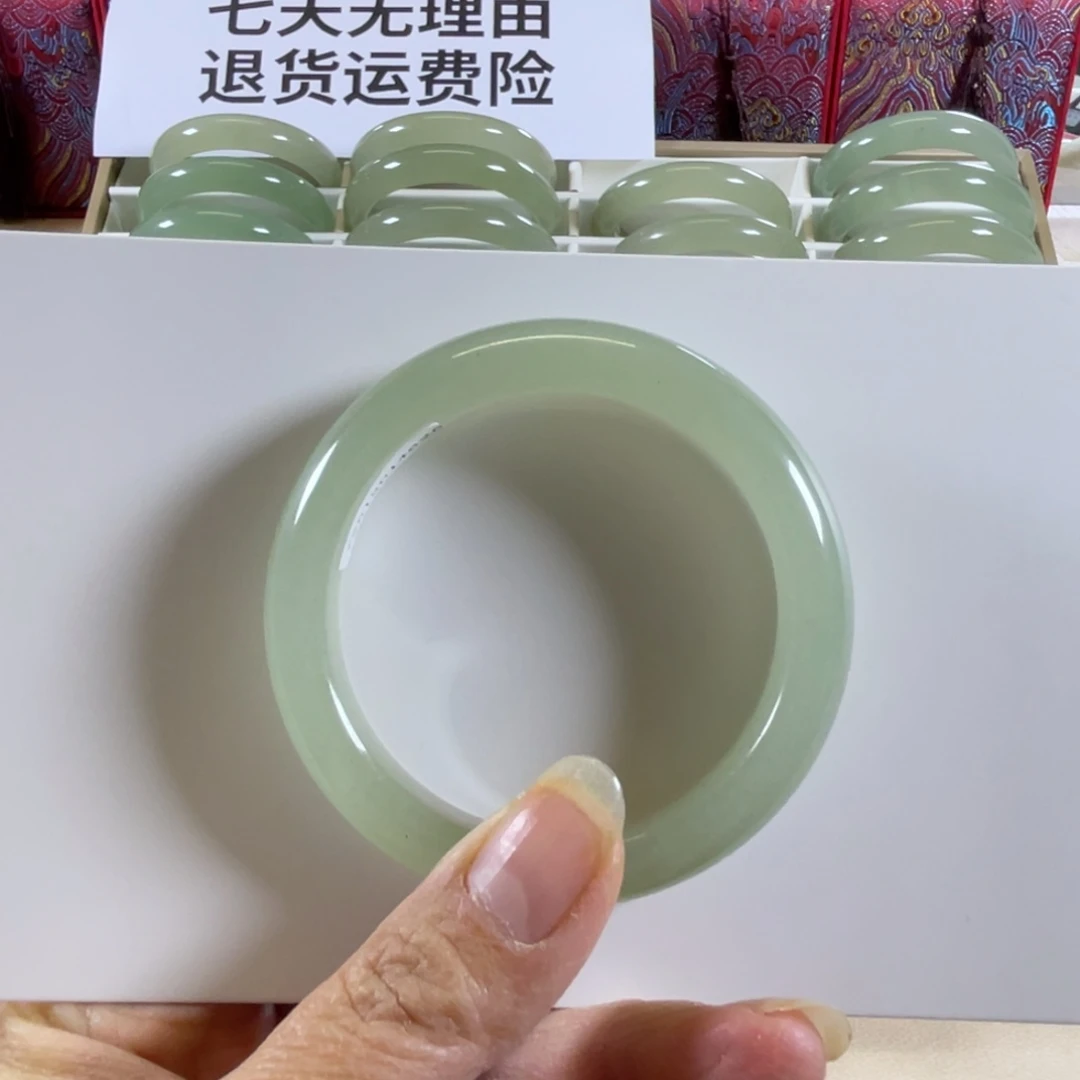 东陵石未镶嵌手镯50圈