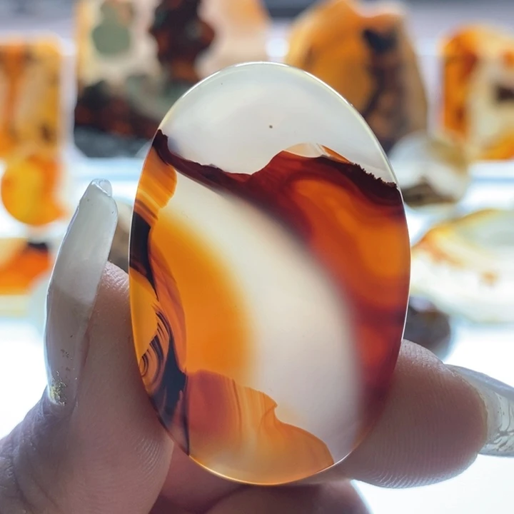 玛瑙/玉髓颈饰未镶嵌