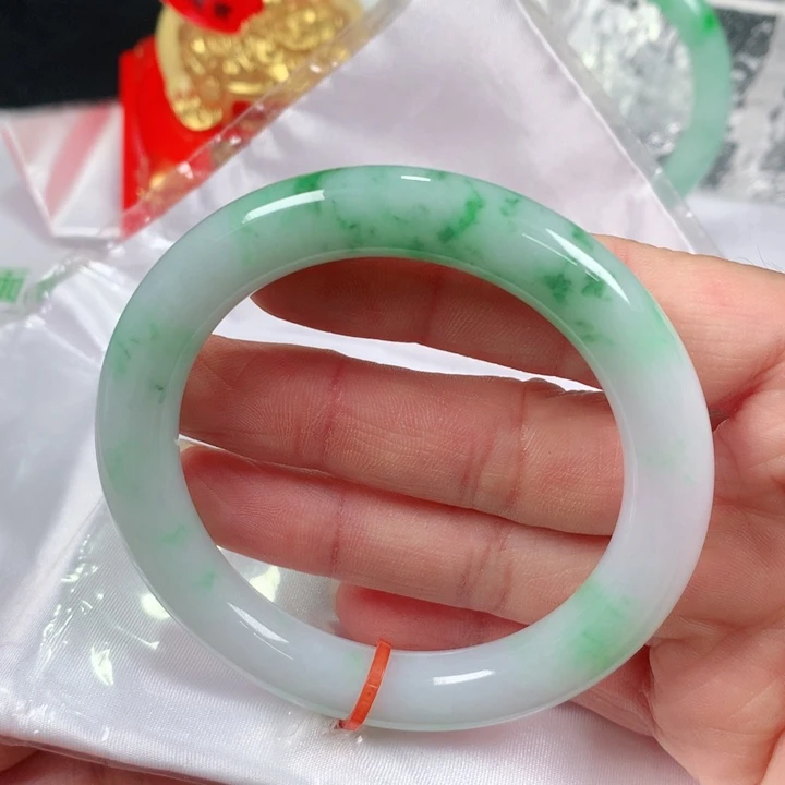 翡翠手镯未镶嵌  编号0227 圆条54+