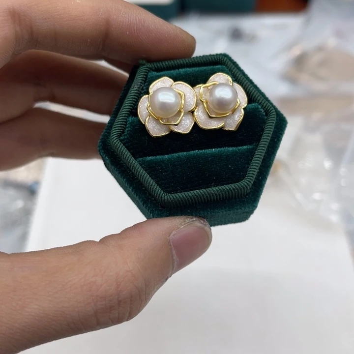 淡水珍珠颈饰银S925镶嵌18