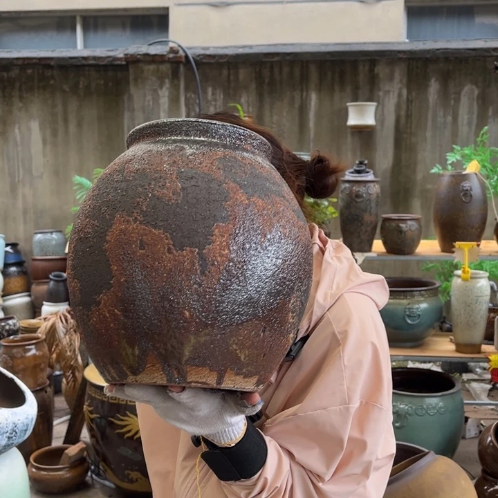 无孔 高29 口16。