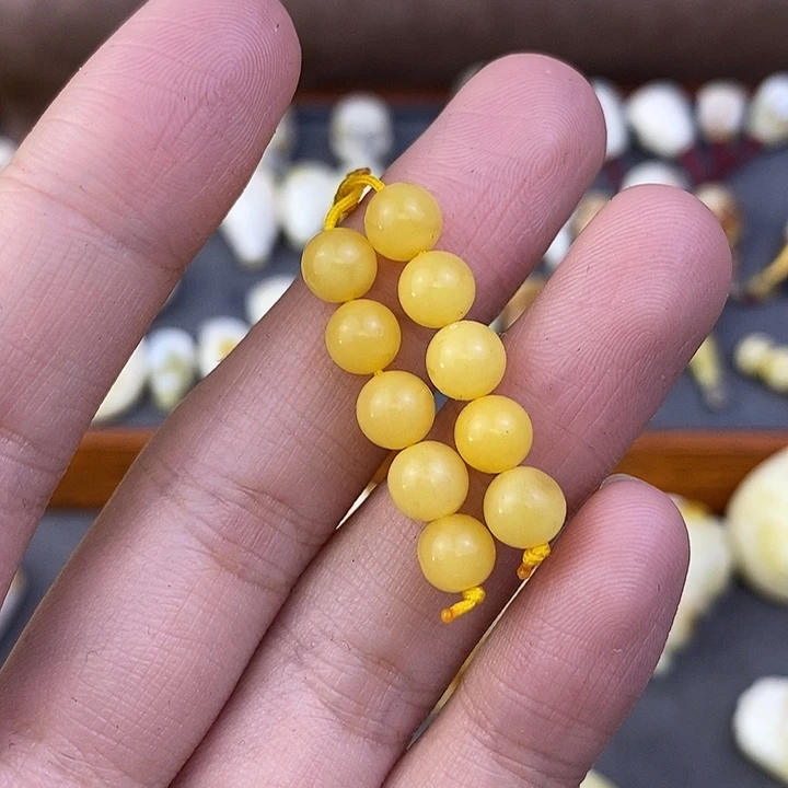 琥珀裸石未镶嵌月**星6珠子