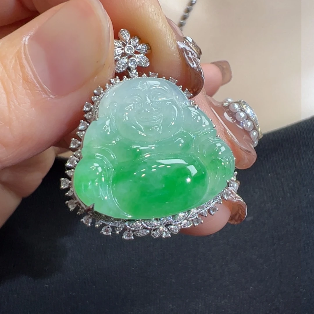 翡翠吊坠(不含链)18K金镶嵌