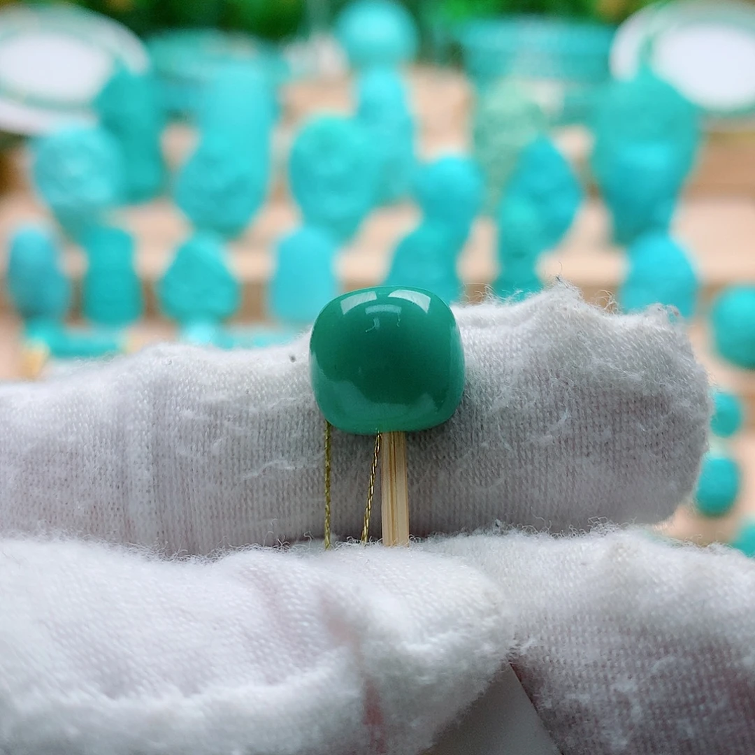 秋****绿松石未镶嵌配饰