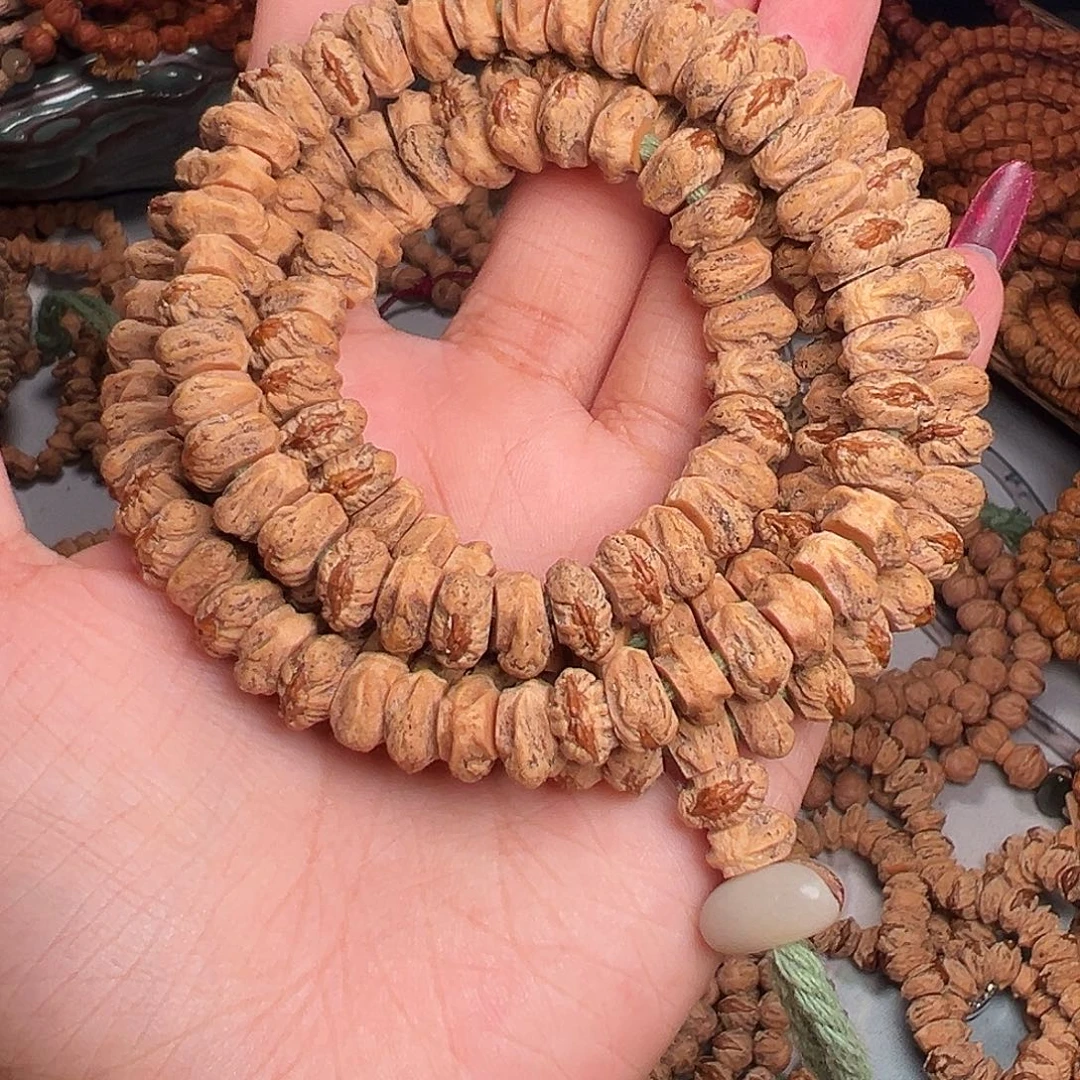 火***o柏香籽/百香籽吊坠