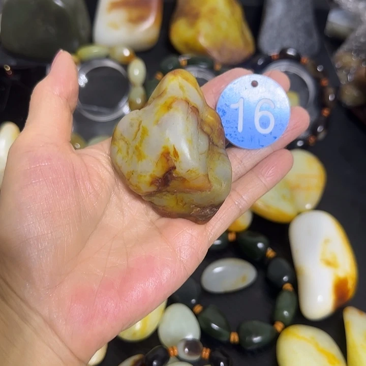 和田玉（糖玉）未镶嵌手链