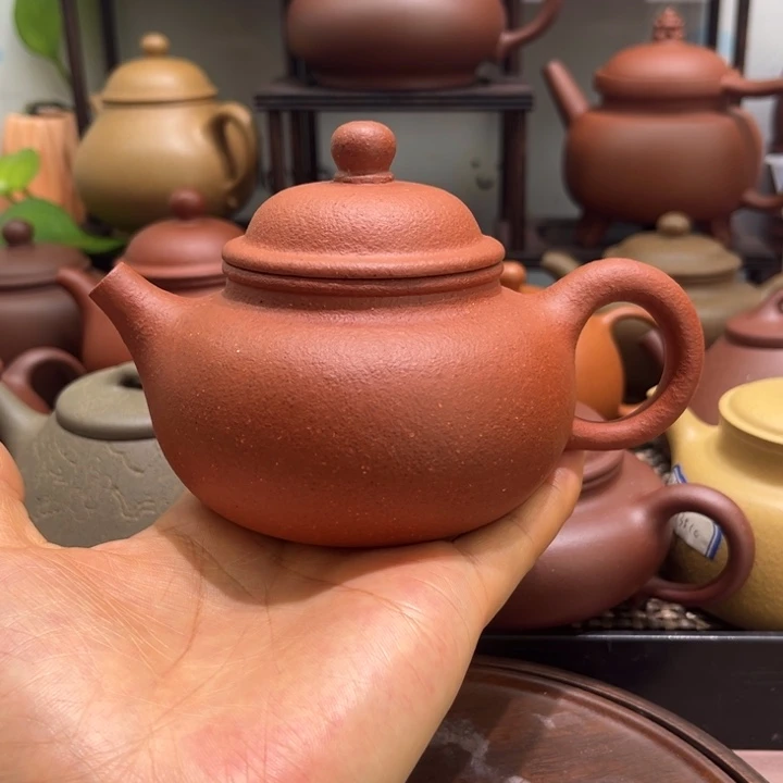 茶壶紫砂纯红降坡微微瑕200cc