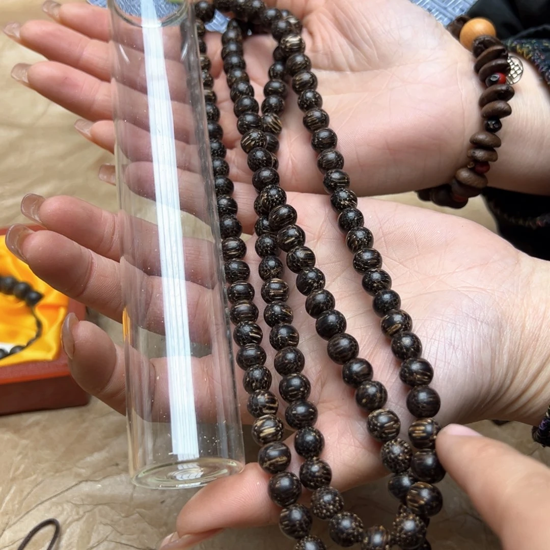 大叶紫檀（黑酸枝木类）