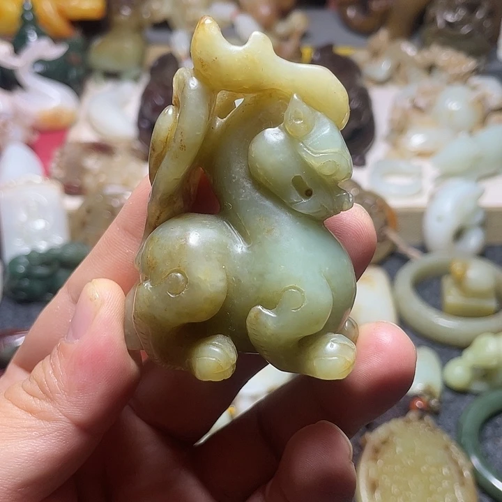 吊坠(不含链)未镶嵌和田玉（糖玉）