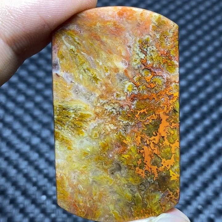 玛瑙/玉髓颈饰未镶嵌魑**魉