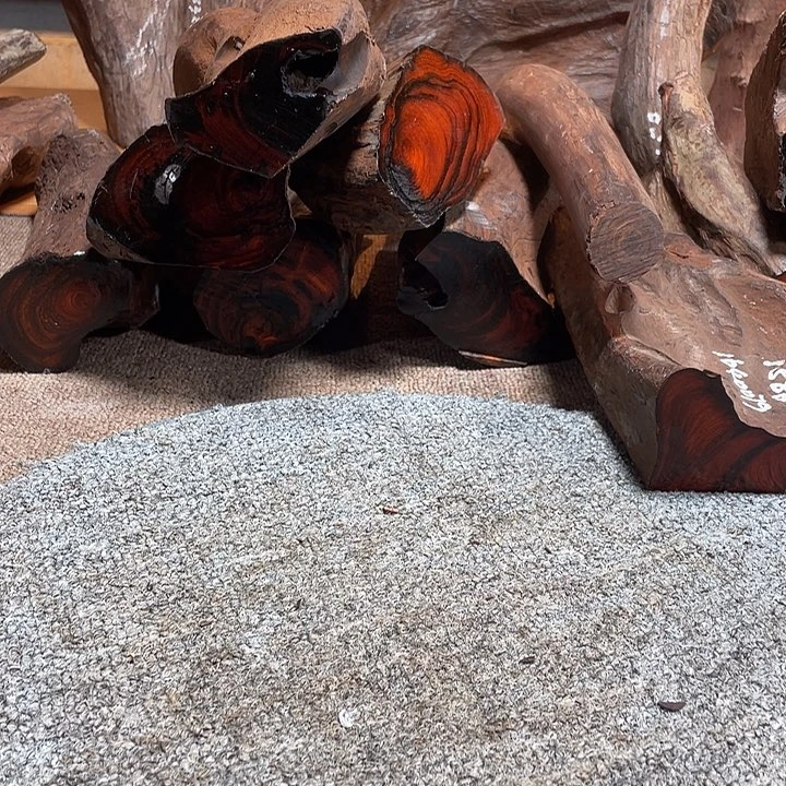 交趾黄檀（大红酸枝）格*化