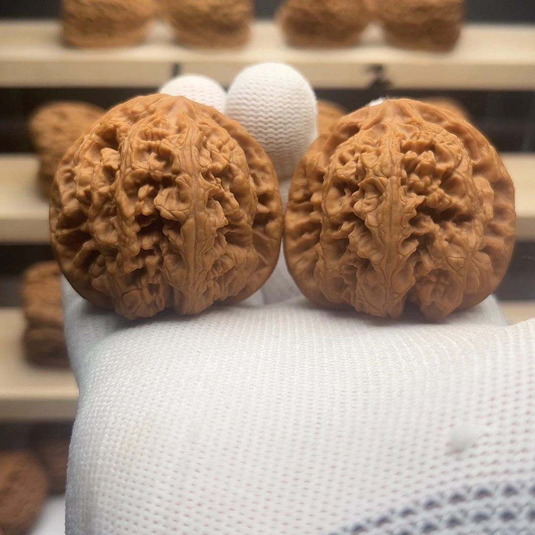 桃核吊坠45平谷大粗筋，，，