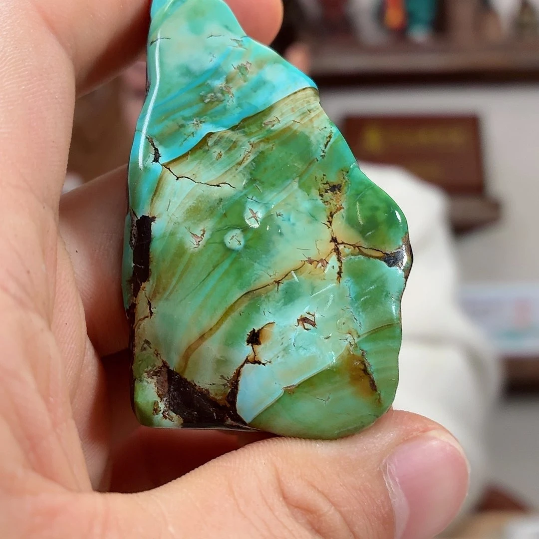 未镶嵌绿松石珠宝奇石