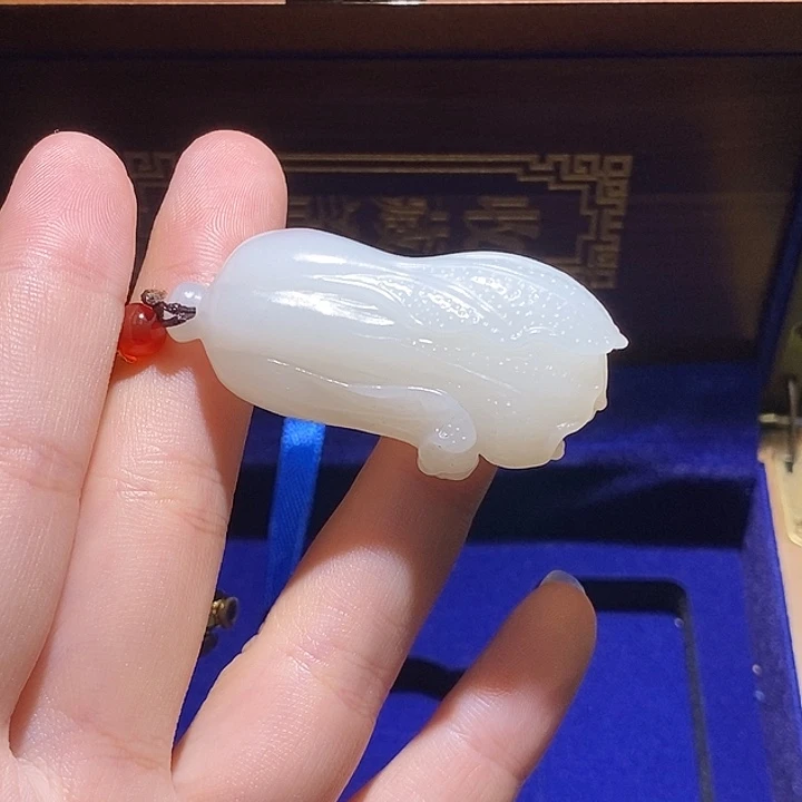 未镶嵌和田玉挂件