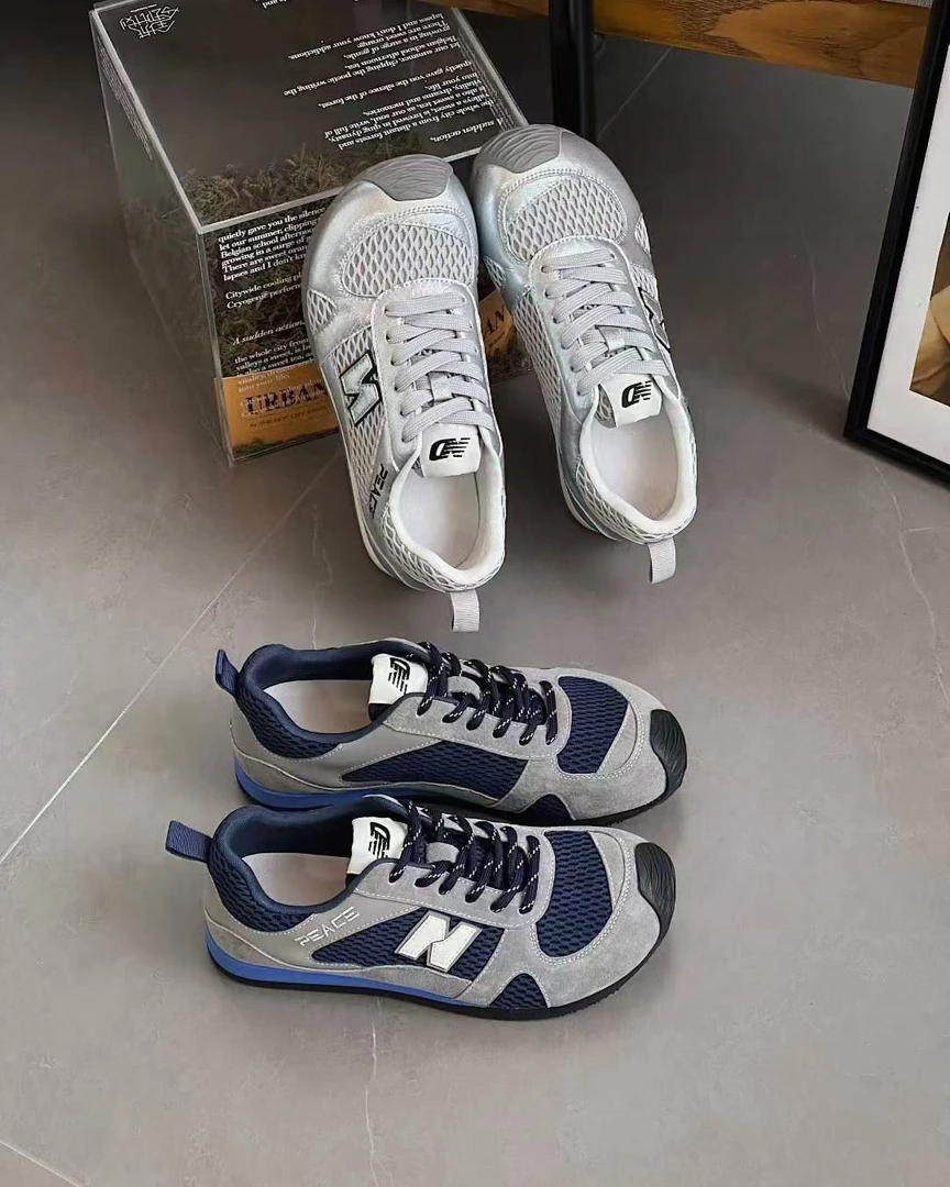 四季女款休闲平底鞋