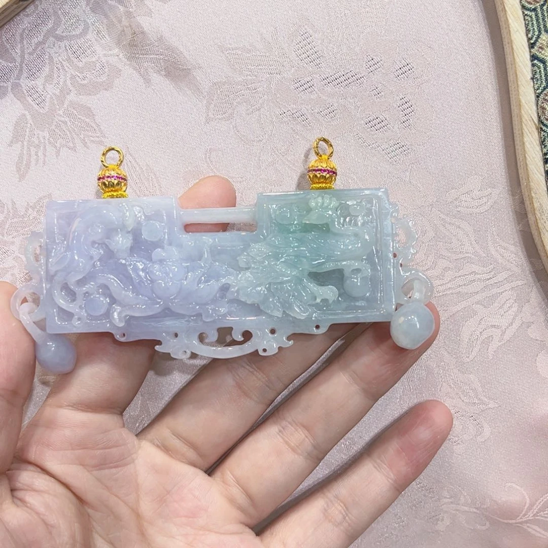 翡翠合金吊坠(赠链)