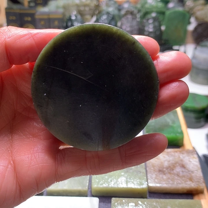 和田玉（糖玉）未镶嵌珠宝半成品