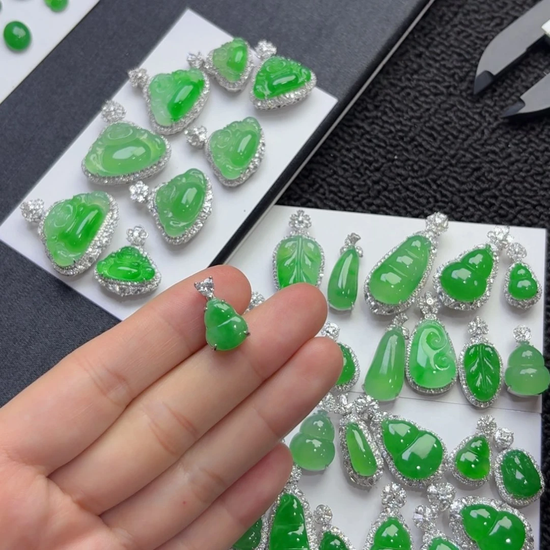 翡翠银S925镶嵌吊坠(不含链)葫芦