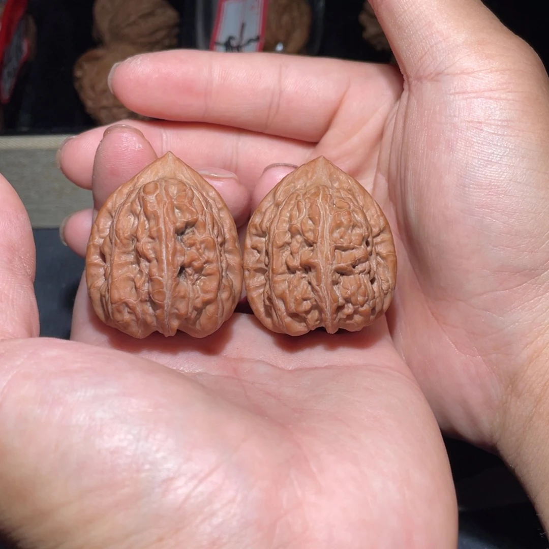 把件文玩核桃正尖赤龙