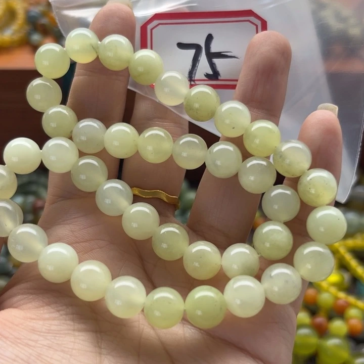 未镶嵌蛇纹石玉手链