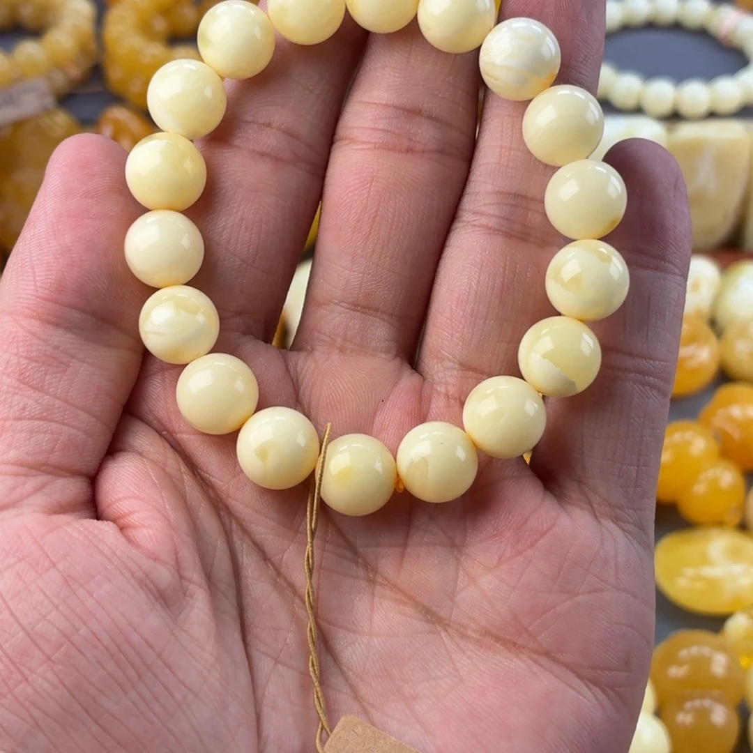 L***e裸石蜜蜡未镶嵌10.5mm+