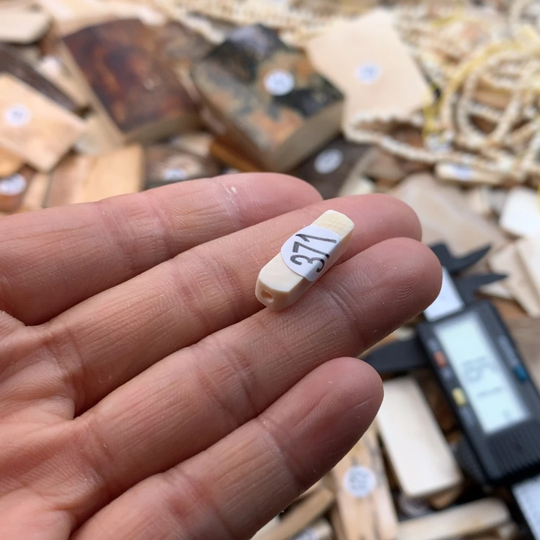 泥塑不打孔后台备注