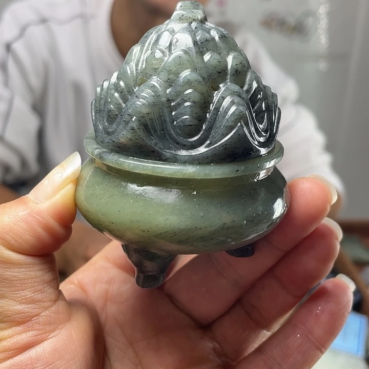 未镶嵌和田玉把件