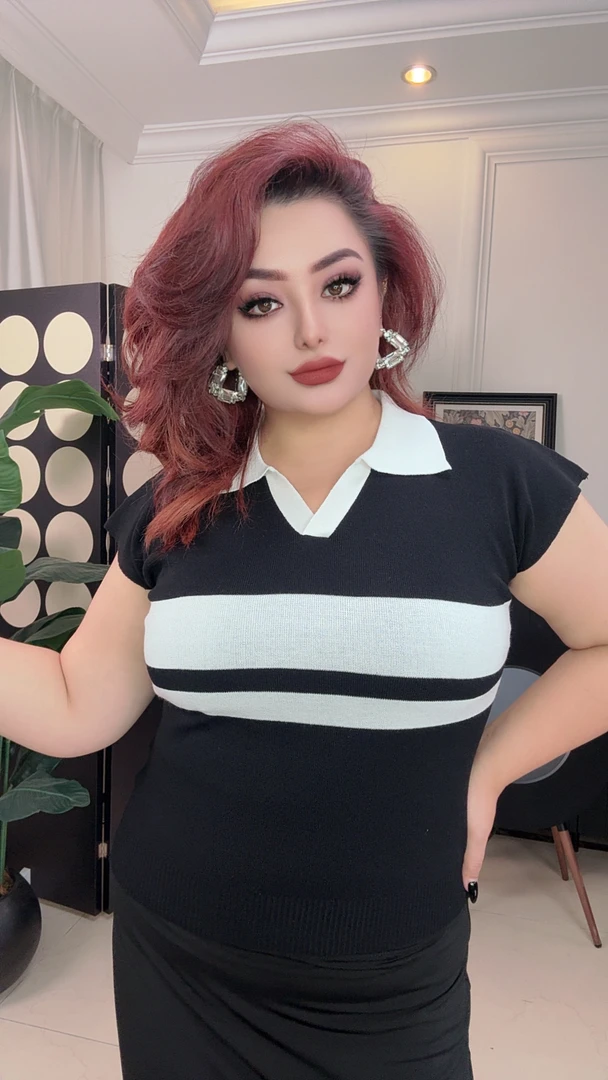 新款夏季时尚短袖拼接显瘦V领T恤