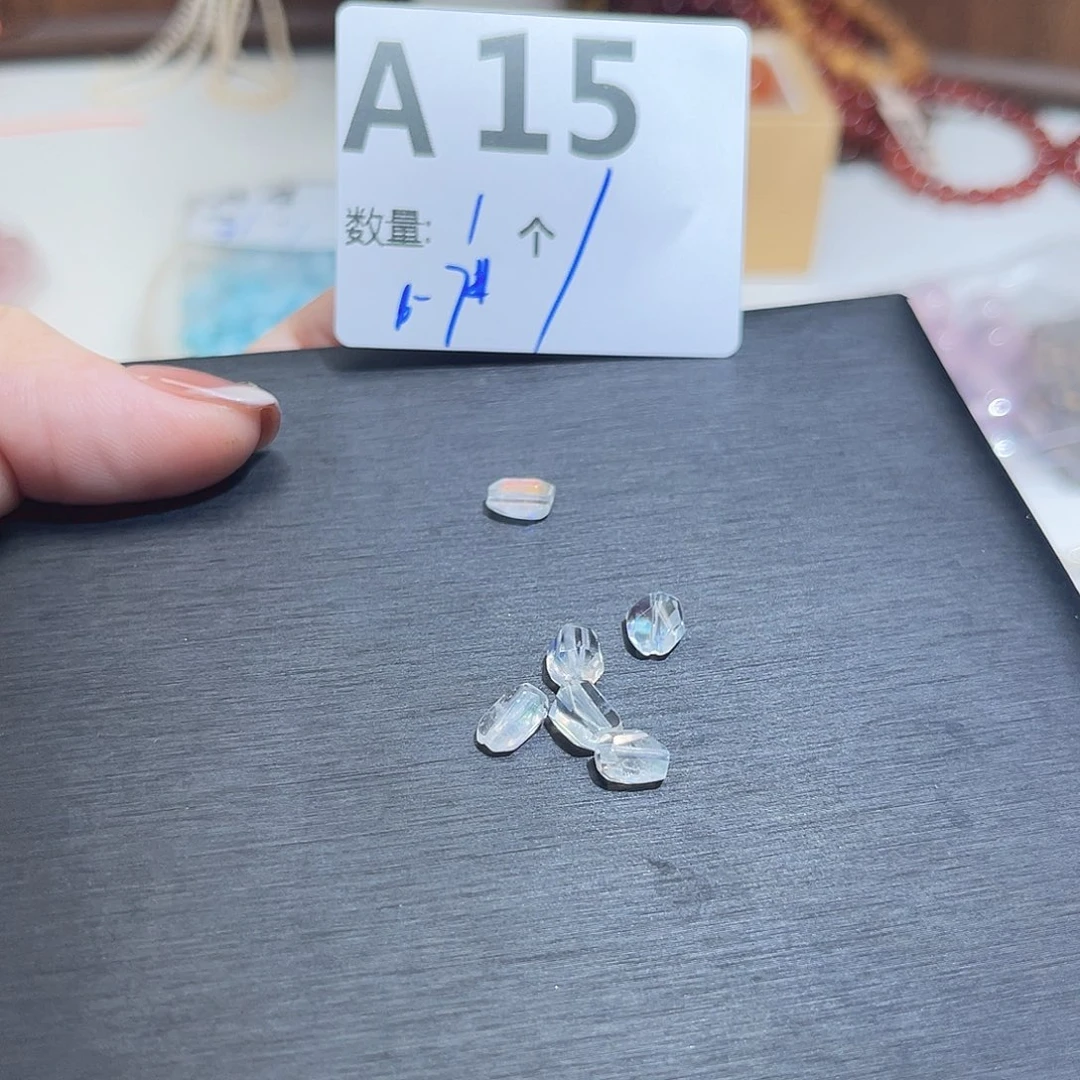 未镶嵌月光石珠宝半成品A15。