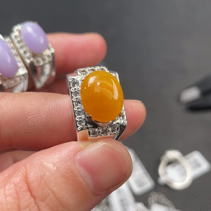 翡翠未镶嵌戒指缅甸天然翡翠